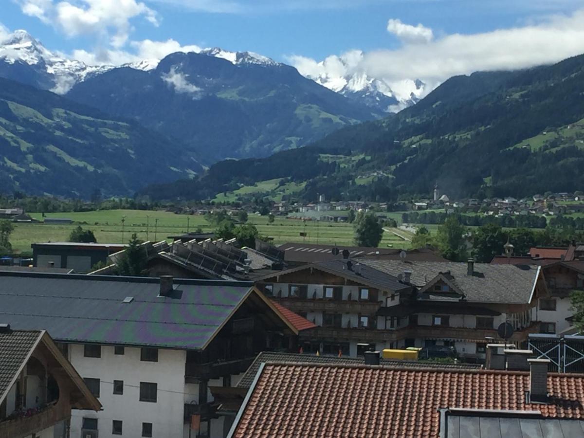 Hotel Standlhof Zillertal Uderns Esterno foto