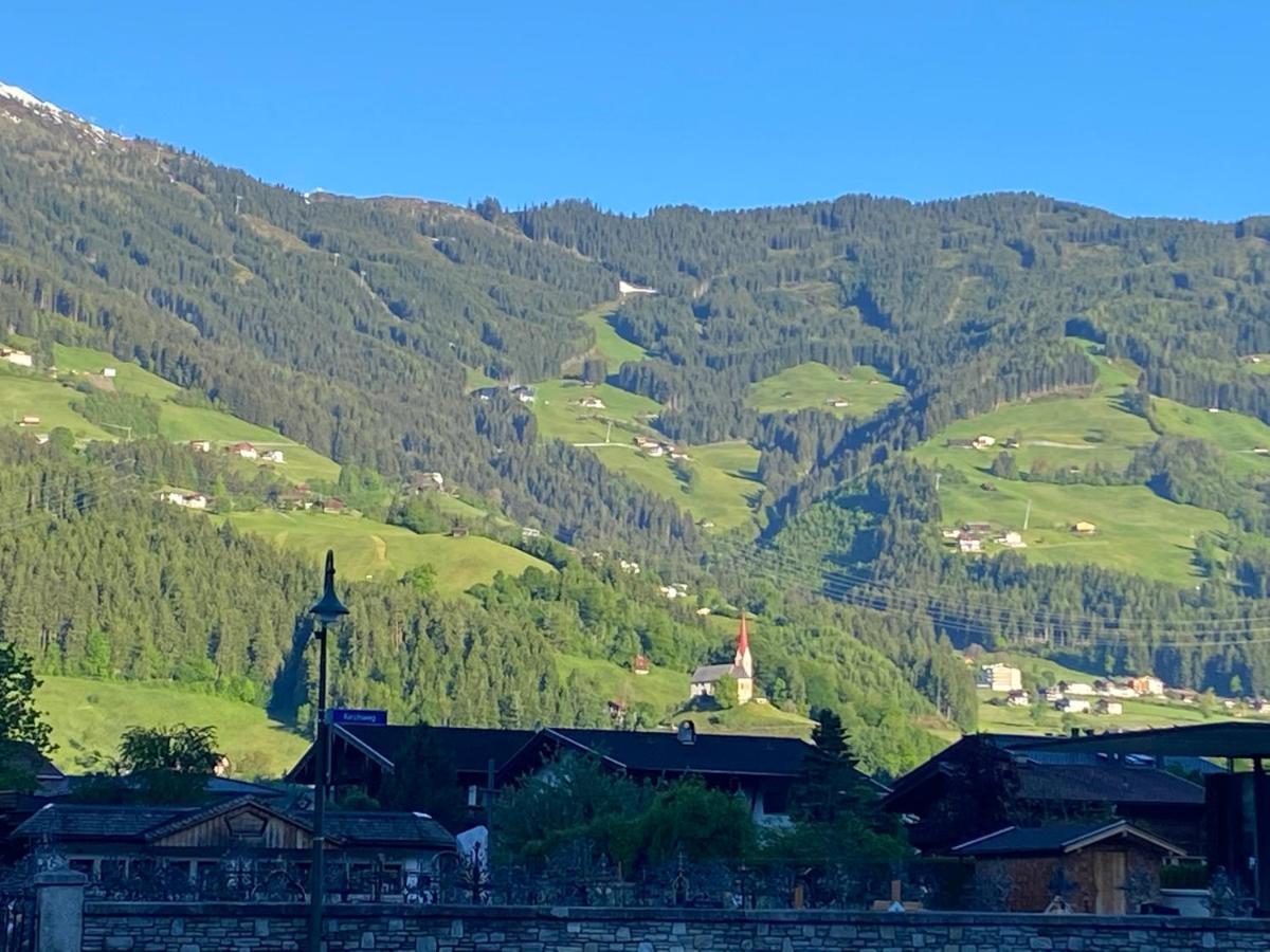 Hotel Standlhof Zillertal Uderns Esterno foto