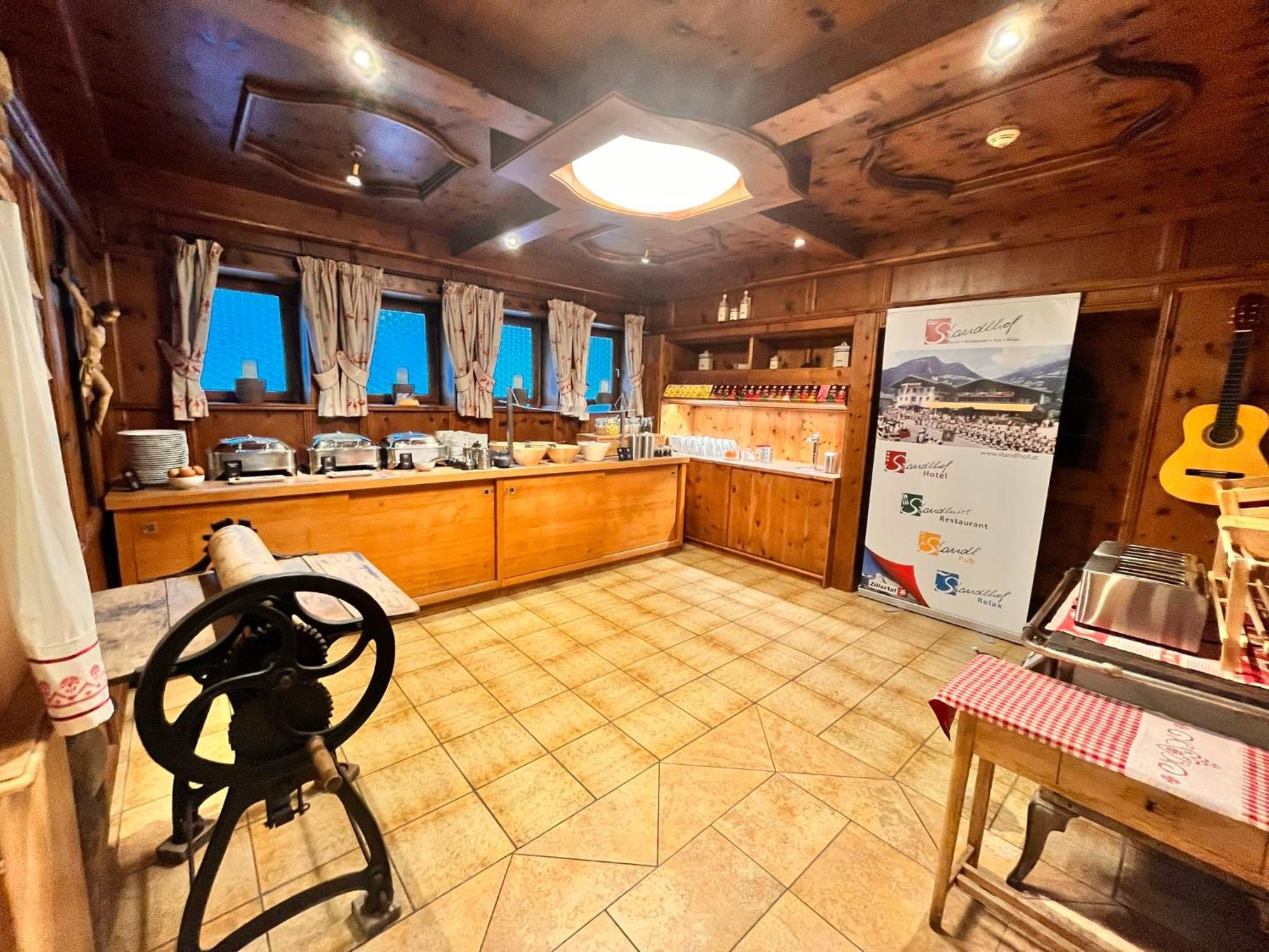 Hotel Standlhof Zillertal Uderns Esterno foto